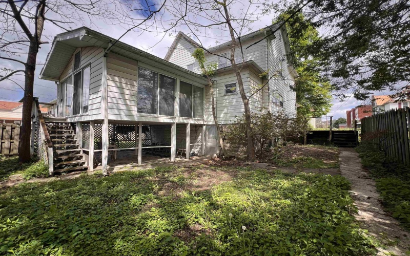 208 First Street, Elkins, West Virginia 26241, 3 Bedrooms Bedrooms, 8 Rooms Rooms,2 BathroomsBathrooms,Single Family Detached,For Sale,First,10164557
