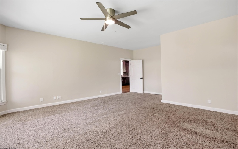 1020 Deerwood Drive, Morgantown, West Virginia 26508, 4 Bedrooms Bedrooms, 10 Rooms Rooms,3 BathroomsBathrooms,Single Family Detached,For Sale,Deerwood,10164554