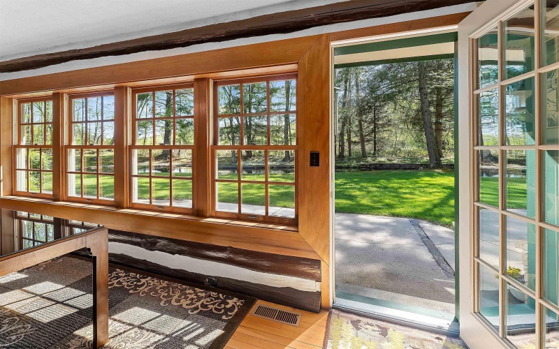 360 Country Club Drive, Terra Alta, West Virginia 26537, 3 Bedrooms Bedrooms, 8 Rooms Rooms,2 BathroomsBathrooms,Single Family Detached,For Sale,Country Club,10164552