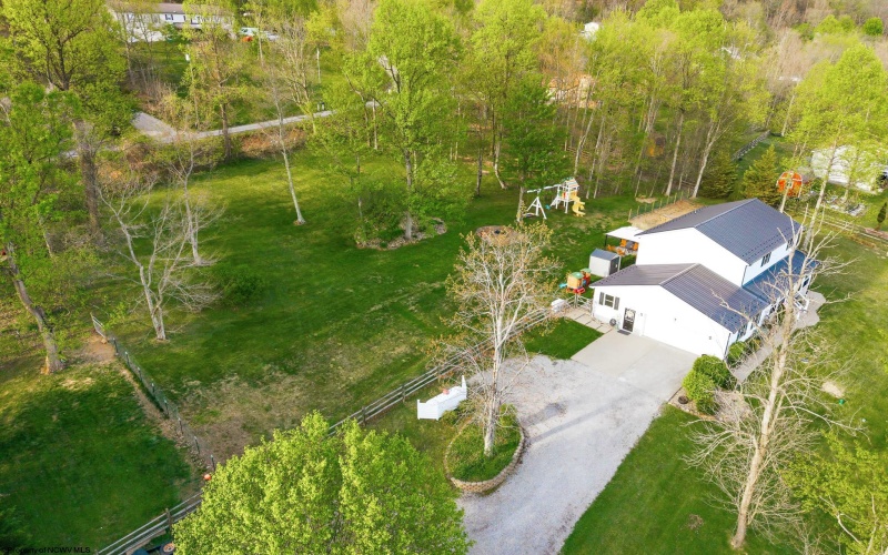 424 Arbogast Lane, Morgantown, West Virginia 26508, 4 Bedrooms Bedrooms, 8 Rooms Rooms,3 BathroomsBathrooms,Single Family Detached,For Sale,Arbogast,10164564