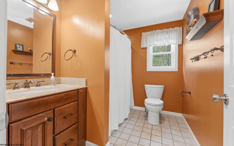 424 Arbogast Lane, Morgantown, West Virginia 26508, 4 Bedrooms Bedrooms, 8 Rooms Rooms,3 BathroomsBathrooms,Single Family Detached,For Sale,Arbogast,10164564
