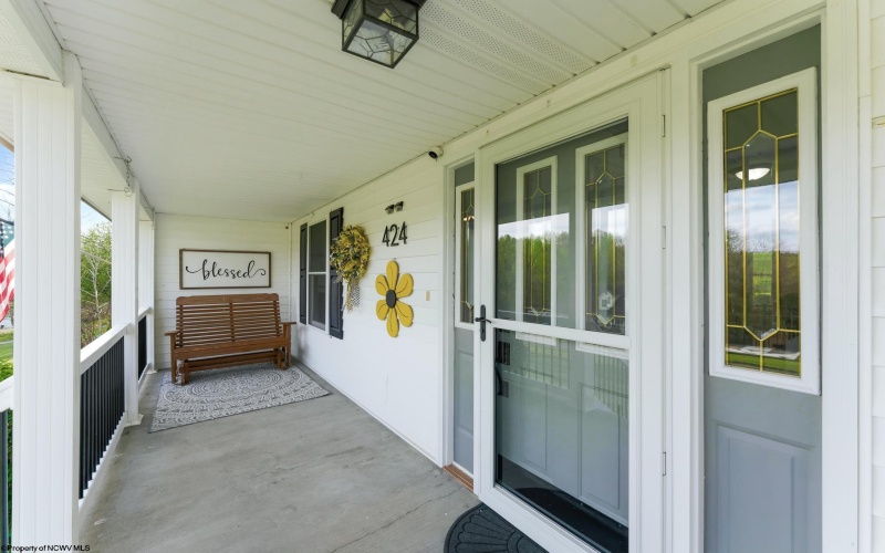 424 Arbogast Lane, Morgantown, West Virginia 26508, 4 Bedrooms Bedrooms, 8 Rooms Rooms,3 BathroomsBathrooms,Single Family Detached,For Sale,Arbogast,10164564
