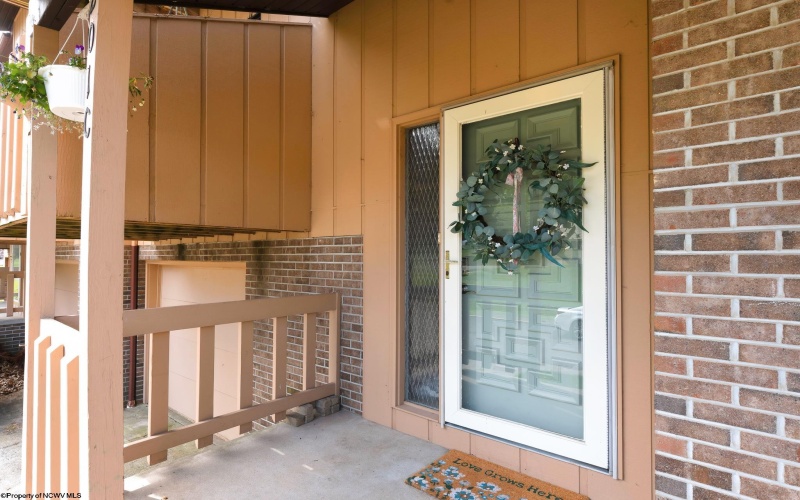 201 Morgan Drive, Morgantown, West Virginia 26050, 3 Bedrooms Bedrooms, 7 Rooms Rooms,1 BathroomBathrooms,Single Family Attached,For Sale,Morgan,10164591