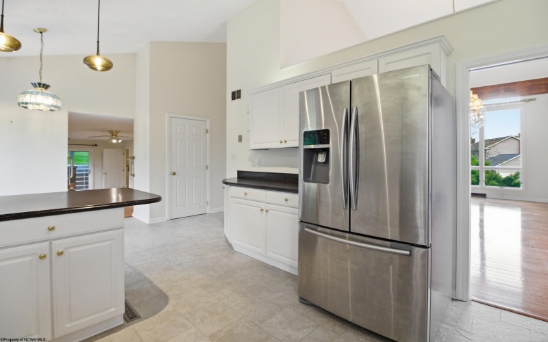 4699 Shadyside Lane, Morgantown, West Virginia 26508, 4 Bedrooms Bedrooms, 8 Rooms Rooms,3 BathroomsBathrooms,Single Family Detached,For Sale,Shadyside,10164600