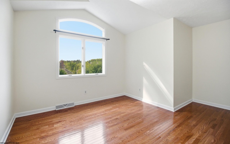 4699 Shadyside Lane, Morgantown, West Virginia 26508, 4 Bedrooms Bedrooms, 8 Rooms Rooms,3 BathroomsBathrooms,Single Family Detached,For Sale,Shadyside,10164600