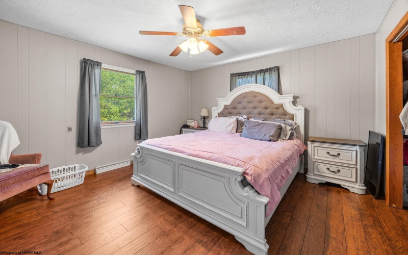 247 Riggs Lane, Buckhannon, West Virginia 26201, 6 Bedrooms Bedrooms, 7 Rooms Rooms,2 BathroomsBathrooms,Single Family Detached,For Sale,Riggs,10164569