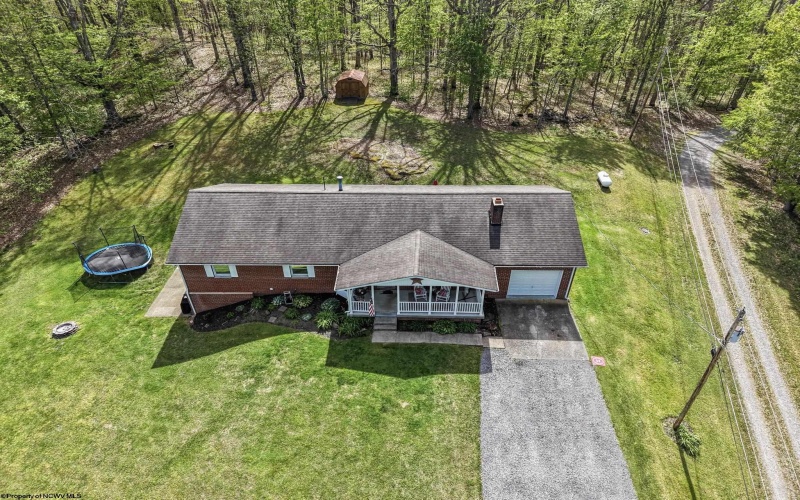 247 Riggs Lane, Buckhannon, West Virginia 26201, 6 Bedrooms Bedrooms, 7 Rooms Rooms,2 BathroomsBathrooms,Single Family Detached,For Sale,Riggs,10164569