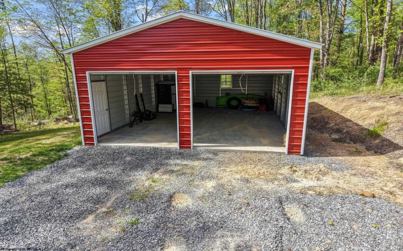 247 Riggs Lane, Buckhannon, West Virginia 26201, 6 Bedrooms Bedrooms, 7 Rooms Rooms,2 BathroomsBathrooms,Single Family Detached,For Sale,Riggs,10164569