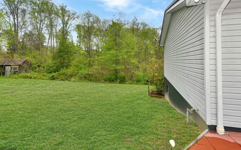 113 Porter Avenue, Farmington, West Virginia 26571, 3 Bedrooms Bedrooms, 5 Rooms Rooms,2 BathroomsBathrooms,Single Family Detached,For Sale,Porter,10164573