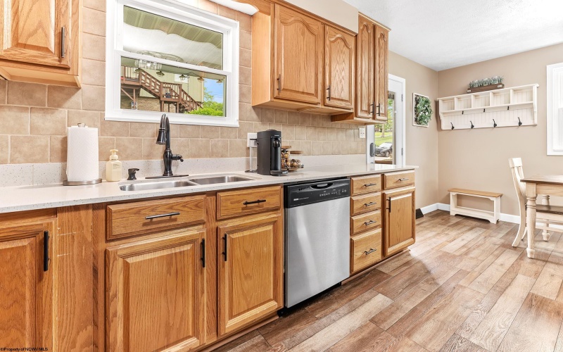 2299 Meadows Drive, Morgantown, West Virginia 26505, 3 Bedrooms Bedrooms, 6 Rooms Rooms,1 BathroomBathrooms,Single Family Detached,For Sale,Meadows,10164570