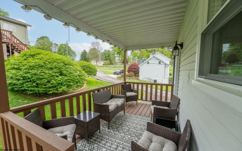 2299 Meadows Drive, Morgantown, West Virginia 26505, 3 Bedrooms Bedrooms, 6 Rooms Rooms,1 BathroomBathrooms,Single Family Detached,For Sale,Meadows,10164570