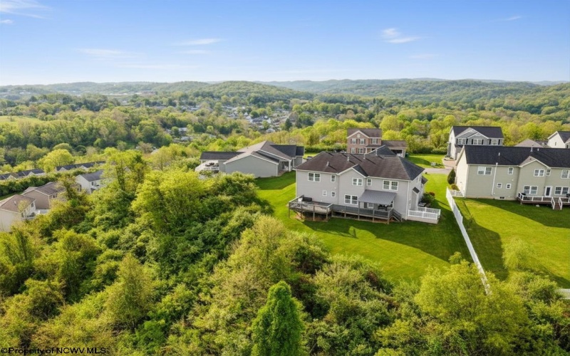 133 Elderbury Lane, Fairmont, West Virginia 26554, 4 Bedrooms Bedrooms, 11 Rooms Rooms,3 BathroomsBathrooms,Single Family Detached,For Sale,Elderbury,10164566