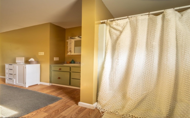 662 Brookhaven Road, Morgantown, West Virginia 26508, 3 Bedrooms Bedrooms, 6 Rooms Rooms,2 BathroomsBathrooms,Single Family Detached,For Sale,Brookhaven,10164580