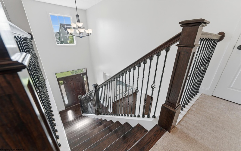 8 Cardiff Drive, Morgantown, West Virginia 26508-0000, 4 Bedrooms Bedrooms, 10 Rooms Rooms,3 BathroomsBathrooms,Single Family Detached,For Sale,Cardiff,10164583