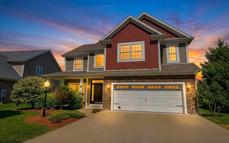 8 Cardiff Drive, Morgantown, West Virginia 26508-0000, 4 Bedrooms Bedrooms, 10 Rooms Rooms,3 BathroomsBathrooms,Single Family Detached,For Sale,Cardiff,10164583