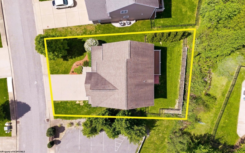 8 Cardiff Drive, Morgantown, West Virginia 26508-0000, 4 Bedrooms Bedrooms, 10 Rooms Rooms,3 BathroomsBathrooms,Single Family Detached,For Sale,Cardiff,10164583
