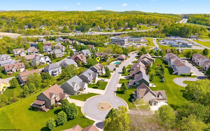 8 Cardiff Drive, Morgantown, West Virginia 26508-0000, 4 Bedrooms Bedrooms, 10 Rooms Rooms,3 BathroomsBathrooms,Single Family Detached,For Sale,Cardiff,10164583