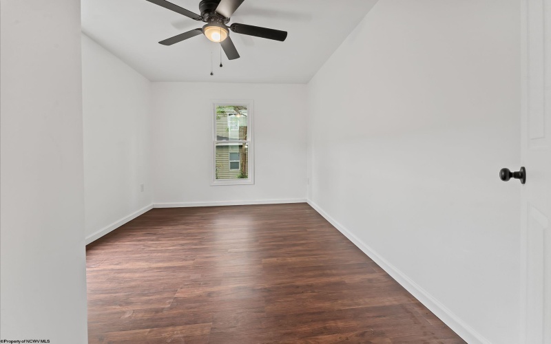 44 Edgehill Street, Morgantown, West Virginia 26501, 3 Bedrooms Bedrooms, 5 Rooms Rooms,1 BathroomBathrooms,Single Family Detached,For Sale,Edgehill,10164574