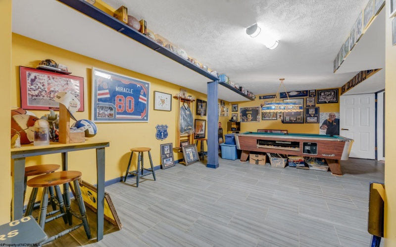 857 Willowdale Road, Morgantown, West Virginia 26505, 6 Bedrooms Bedrooms, 17 Rooms Rooms,5 BathroomsBathrooms,Single Family Detached,For Sale,Willowdale,10164598