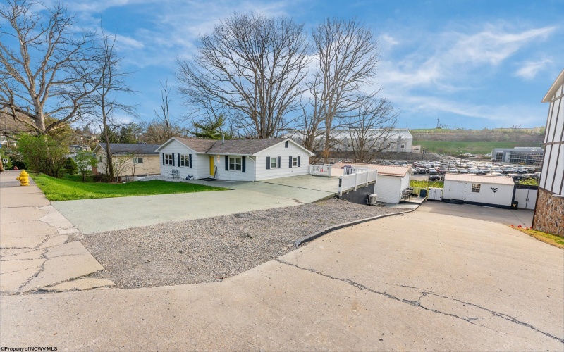 857 Willowdale Road, Morgantown, West Virginia 26505, 6 Bedrooms Bedrooms, 17 Rooms Rooms,5 BathroomsBathrooms,Single Family Detached,For Sale,Willowdale,10164598