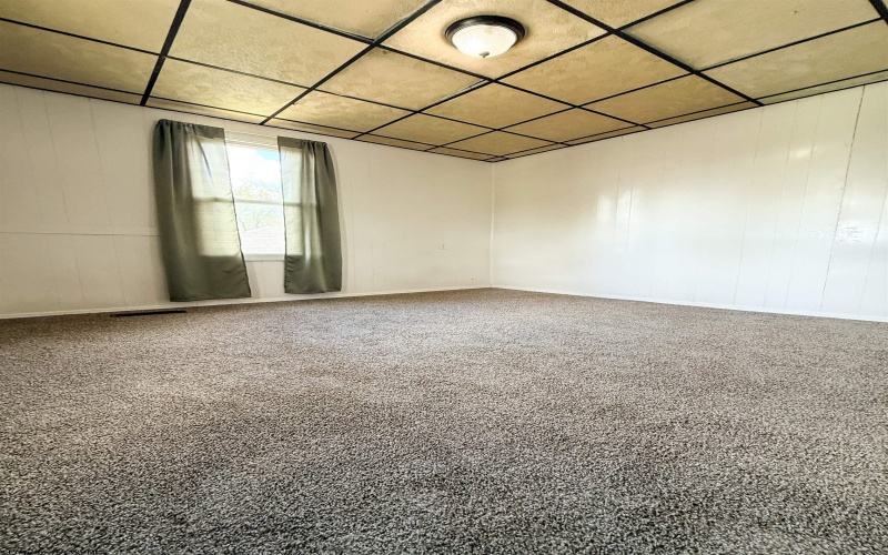 129 Thorn Street, Clarksburg, West Virginia 26301, 2 Bedrooms Bedrooms, 4 Rooms Rooms,1 BathroomBathrooms,Single Family Detached,For Sale,Thorn,10164576