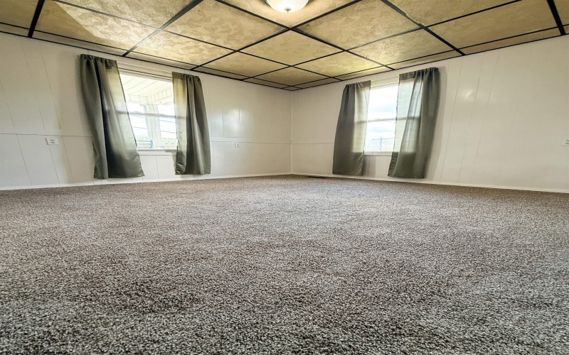 129 Thorn Street, Clarksburg, West Virginia 26301, 2 Bedrooms Bedrooms, 4 Rooms Rooms,1 BathroomBathrooms,Single Family Detached,For Sale,Thorn,10164576
