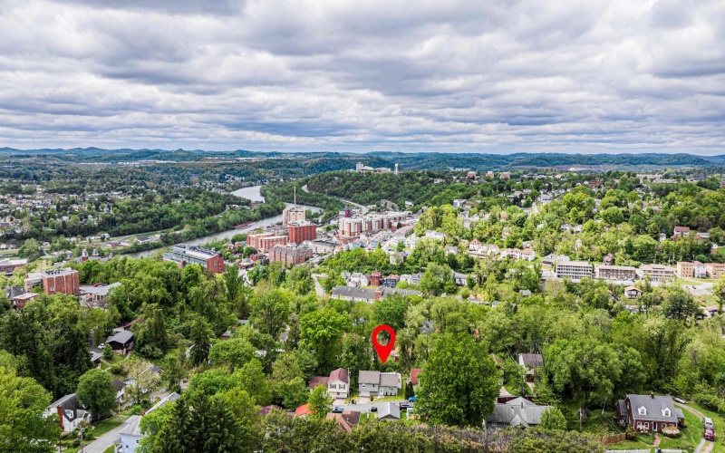 921 Revere Street, Morgantown, West Virginia 26505, 4 Bedrooms Bedrooms, 7 Rooms Rooms,2 BathroomsBathrooms,Single Family Detached,For Sale,Revere,10164577