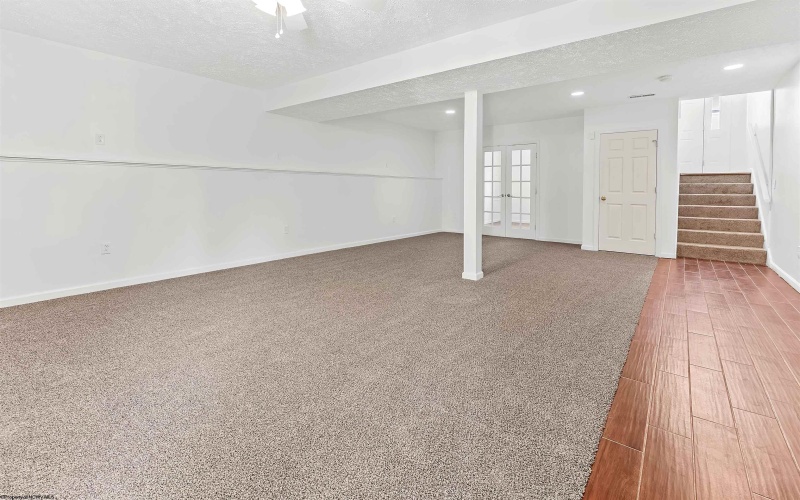 2062 Pinecrest Drive, Morgantown, West Virginia 26505, 4 Bedrooms Bedrooms, 9 Rooms Rooms,3 BathroomsBathrooms,Single Family Detached,For Sale,Pinecrest,10164575