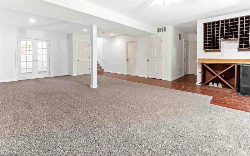 2062 Pinecrest Drive, Morgantown, West Virginia 26505, 4 Bedrooms Bedrooms, 9 Rooms Rooms,3 BathroomsBathrooms,Single Family Detached,For Sale,Pinecrest,10164575