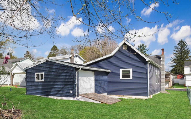 111 Caldwell Street, Terra Alta, West Virginia 26764, 2 Bedrooms Bedrooms, 5 Rooms Rooms,1 BathroomBathrooms,Single Family Detached,For Sale,Caldwell,10164595