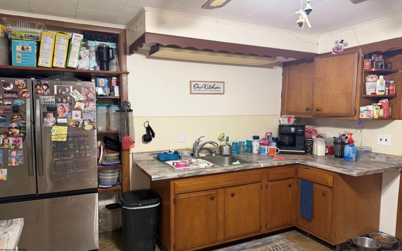 139 Custer Street, Belington, West Virginia 26250, 3 Bedrooms Bedrooms, 7 Rooms Rooms,1 BathroomBathrooms,Single Family Detached,For Sale,Custer,10164596