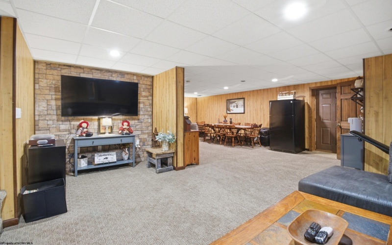 778 Elk City Road, Jane Lew, West Virginia 26378, 3 Bedrooms Bedrooms, 8 Rooms Rooms,3 BathroomsBathrooms,Single Family Detached,For Sale,Elk City,10164571