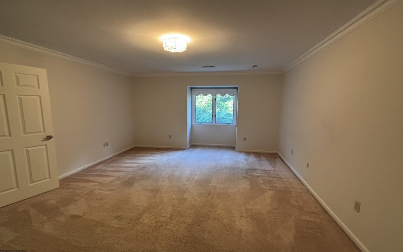 121 Stoneybrook Road, Clarksburg, West Virginia 26301-5658, 3 Bedrooms Bedrooms, 8 Rooms Rooms,2 BathroomsBathrooms,Single Family Detached,For Sale,Stoneybrook,10160756