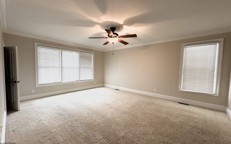 500 Saint Andrews Drive, Morgantown, West Virginia 26508, 5 Bedrooms Bedrooms, 9 Rooms Rooms,3 BathroomsBathrooms,Single Family Detached,For Sale,Saint Andrews,10164602