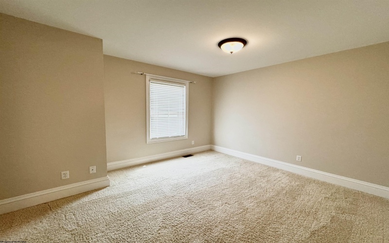500 Saint Andrews Drive, Morgantown, West Virginia 26508, 5 Bedrooms Bedrooms, 9 Rooms Rooms,3 BathroomsBathrooms,Single Family Detached,For Sale,Saint Andrews,10164602