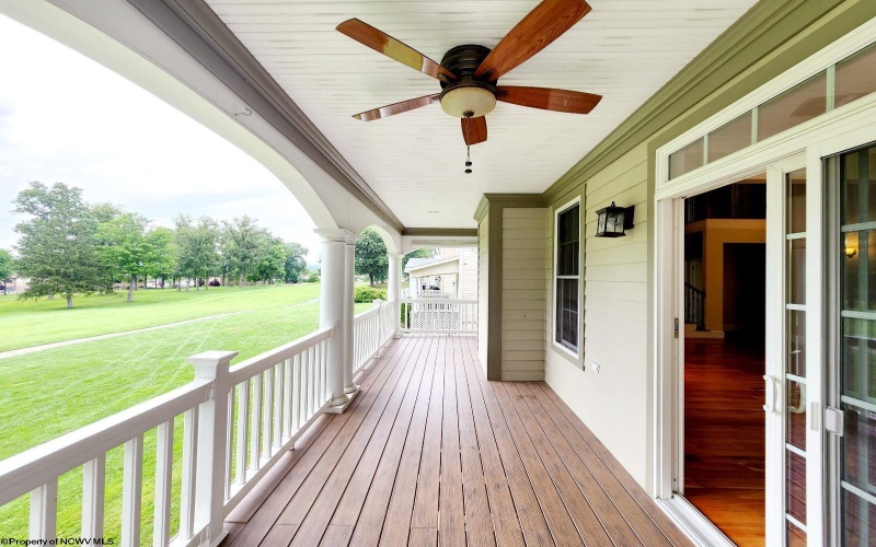 500 Saint Andrews Drive, Morgantown, West Virginia 26508, 5 Bedrooms Bedrooms, 9 Rooms Rooms,3 BathroomsBathrooms,Single Family Detached,For Sale,Saint Andrews,10164602