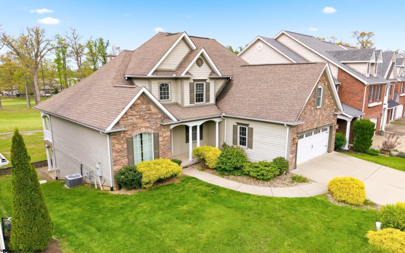 500 Saint Andrews Drive, Morgantown, West Virginia 26508, 5 Bedrooms Bedrooms, 9 Rooms Rooms,3 BathroomsBathrooms,Single Family Detached,For Sale,Saint Andrews,10164602