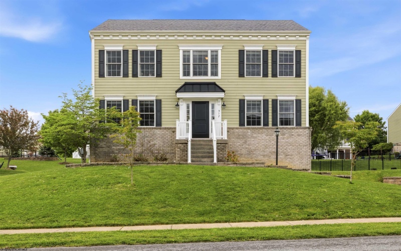 517 Quail Landing Way, Morgantown, West Virginia 26508, 4 Bedrooms Bedrooms, 8 Rooms Rooms,2 BathroomsBathrooms,Single Family Detached,For Sale,Quail Landing,10164601