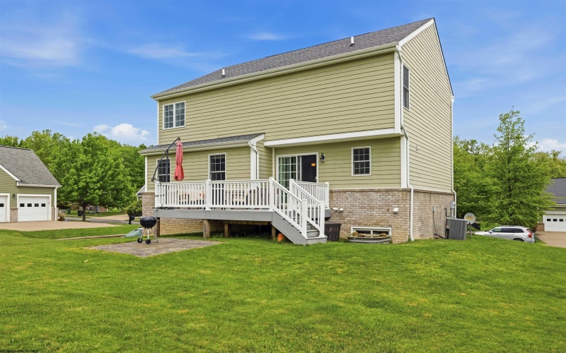 517 Quail Landing Way, Morgantown, West Virginia 26508, 4 Bedrooms Bedrooms, 8 Rooms Rooms,2 BathroomsBathrooms,Single Family Detached,For Sale,Quail Landing,10164601