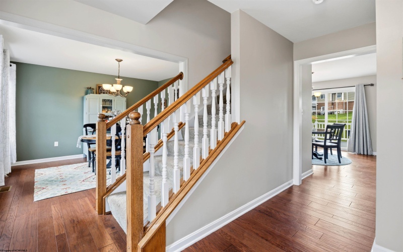 517 Quail Landing Way, Morgantown, West Virginia 26508, 4 Bedrooms Bedrooms, 8 Rooms Rooms,2 BathroomsBathrooms,Single Family Detached,For Sale,Quail Landing,10164601