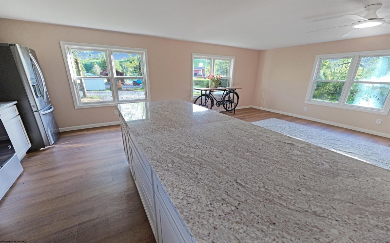 310 Sanders Street, Terra Alta, West Virginia 26764, 3 Bedrooms Bedrooms, 7 Rooms Rooms,2 BathroomsBathrooms,Single Family Detached,For Sale,Sanders,10164605