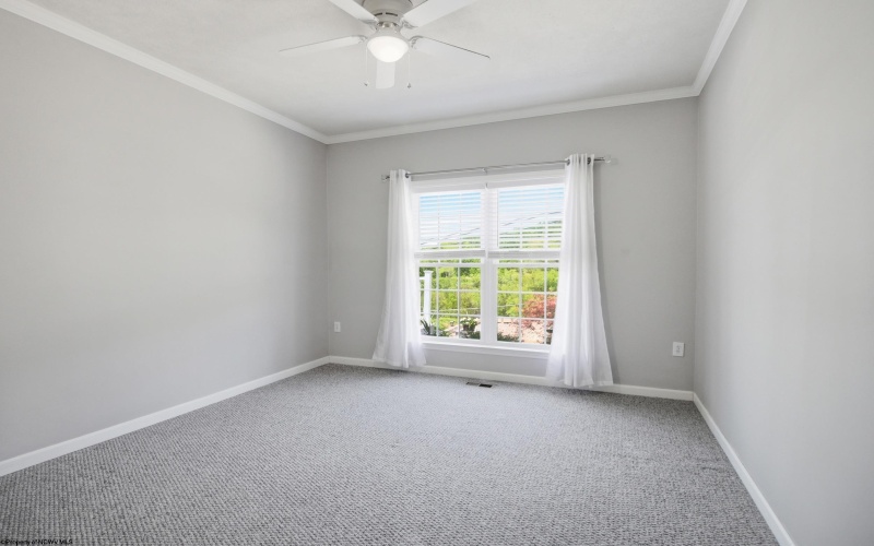 123 Cortland Road, Bridgeport, West Virginia 26330, 4 Bedrooms Bedrooms, 9 Rooms Rooms,3 BathroomsBathrooms,Single Family Detached,For Sale,Cortland,10164606