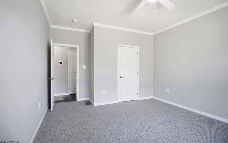 123 Cortland Road, Bridgeport, West Virginia 26330, 4 Bedrooms Bedrooms, 9 Rooms Rooms,3 BathroomsBathrooms,Single Family Detached,For Sale,Cortland,10164606