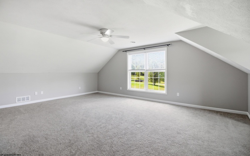 123 Cortland Road, Bridgeport, West Virginia 26330, 4 Bedrooms Bedrooms, 9 Rooms Rooms,3 BathroomsBathrooms,Single Family Detached,For Sale,Cortland,10164606
