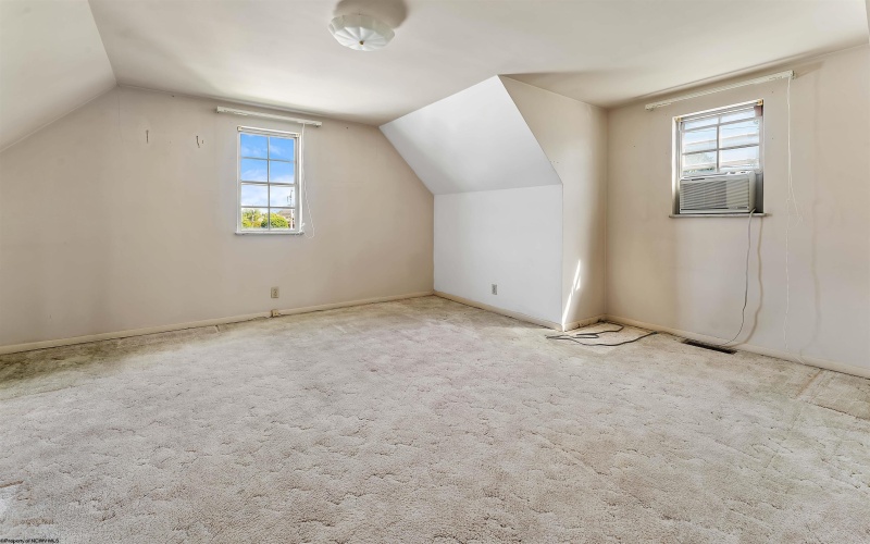 665 Killarney Drive, Morgantown, West Virginia 26505, 4 Bedrooms Bedrooms, 7 Rooms Rooms,2 BathroomsBathrooms,Single Family Detached,For Sale,Killarney,10164612