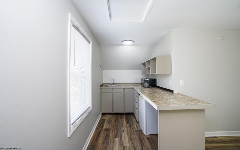 256 Spring Street, Morgantown, West Virginia 26505, 4 Bedrooms Bedrooms, 6 Rooms Rooms,4 BathroomsBathrooms,Residential Rentals,For Rent,Spring,10164609