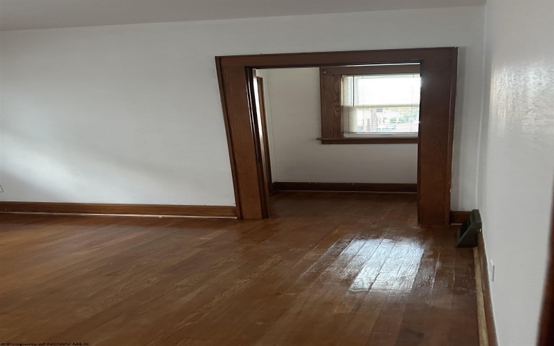 321 Graham Street, Elkins, West Virginia 26241, 3 Bedrooms Bedrooms, 6 Rooms Rooms,1 BathroomBathrooms,Single Family Detached,For Sale,Graham,10164611