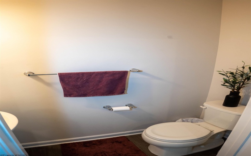79 Hewstone Court, Morgantown, West Virginia 26501, 3 Bedrooms Bedrooms, 7 Rooms Rooms,2 BathroomsBathrooms,Single Family Attached,For Sale,Hewstone,10164639