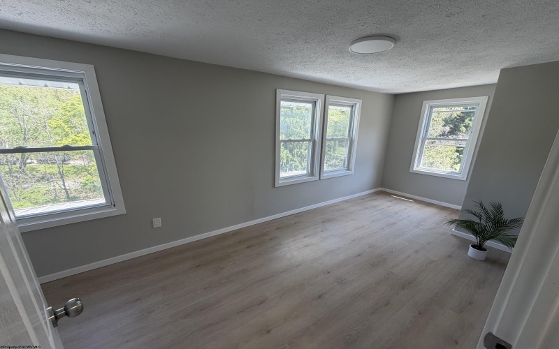 29 F Street, Booth, West Virginia 26501, 3 Bedrooms Bedrooms, 7 Rooms Rooms,2 BathroomsBathrooms,Single Family Detached,For Sale,F,10164642