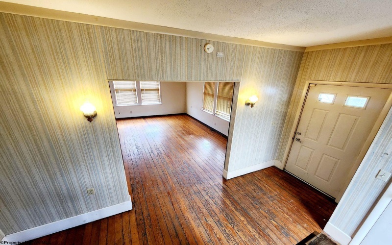 703 Dayton Street, Morgantown, West Virginia 26508, 3 Bedrooms Bedrooms, 6 Rooms Rooms,1 BathroomBathrooms,Single Family Detached,For Sale,Dayton,10164637